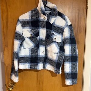M.S.T.Y.L.E. Navy & White Sherpa Plaid Shacket